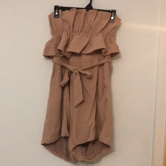 Mittoshop Strapless Ruffle Romper - Picture 2 of 6